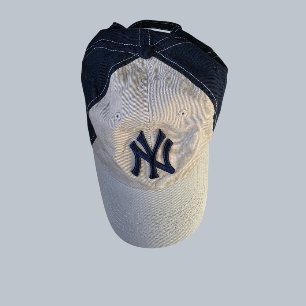 Fan Favorite Blokecore New York Yankees Hat OSFM Two Tone Sporty Navy Tan